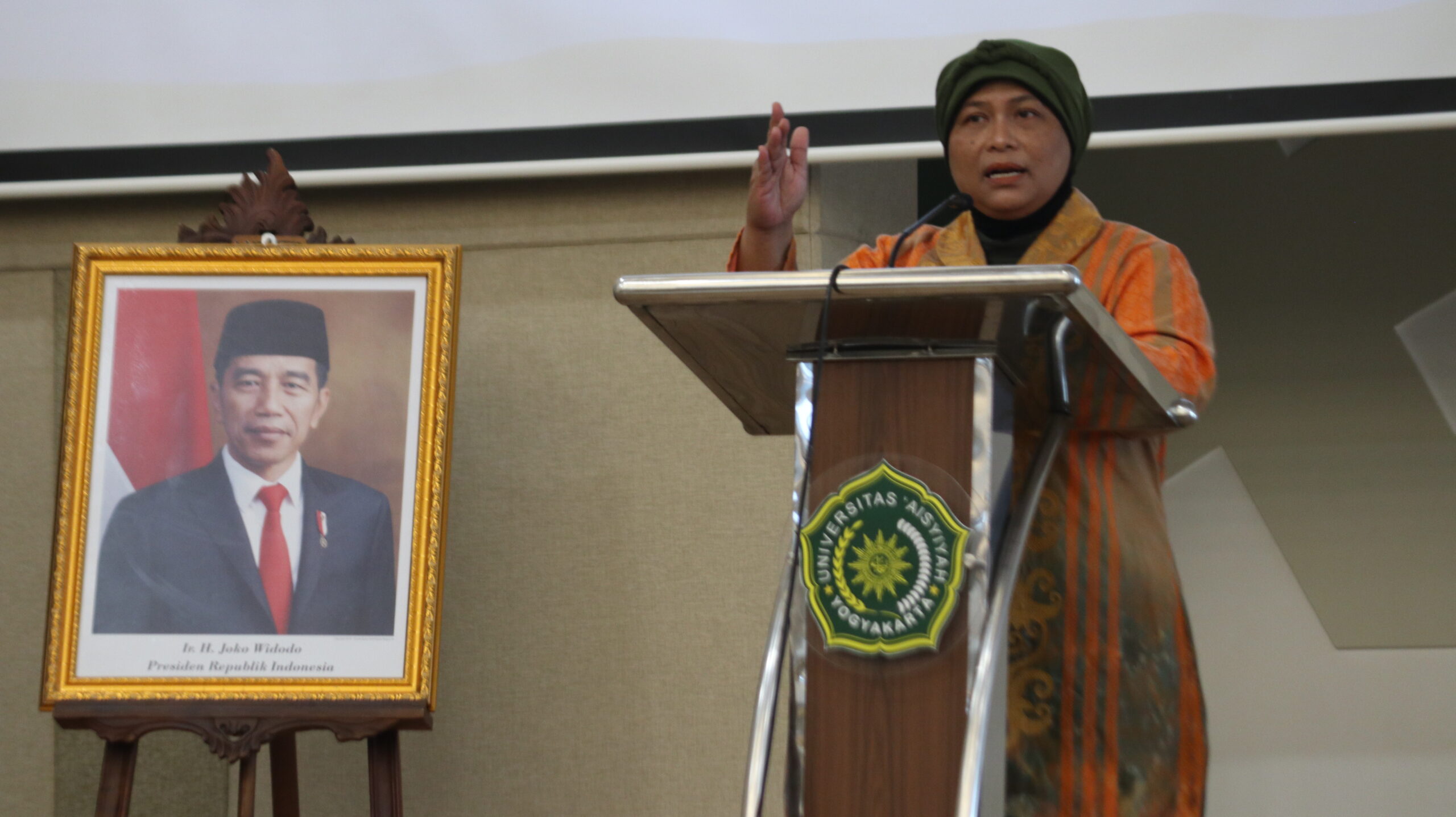 “Menyikapi Tantangan Stunting: Peran Kritis Pemerintah Indonesia untuk Penurunan Angka Stunting” FIKes UNISA Yogyakarta adakan Studium Generale